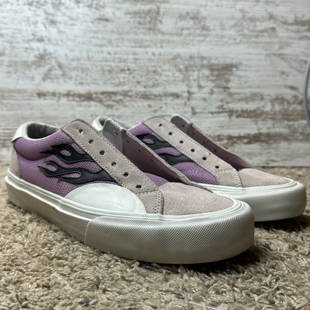 Straye shoes size 9